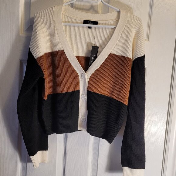 🎉NWT🎉Lulus Winter Love Brown and Black Color Block Cardigan Sweater - Picture 3 of 7